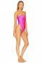  Costumi da bagno e copricostumi da donna | Lovers + Friends Tropic Daze Costume intero viola e rosso psico